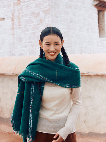 Cashmere Handwoven Pulu Scarf